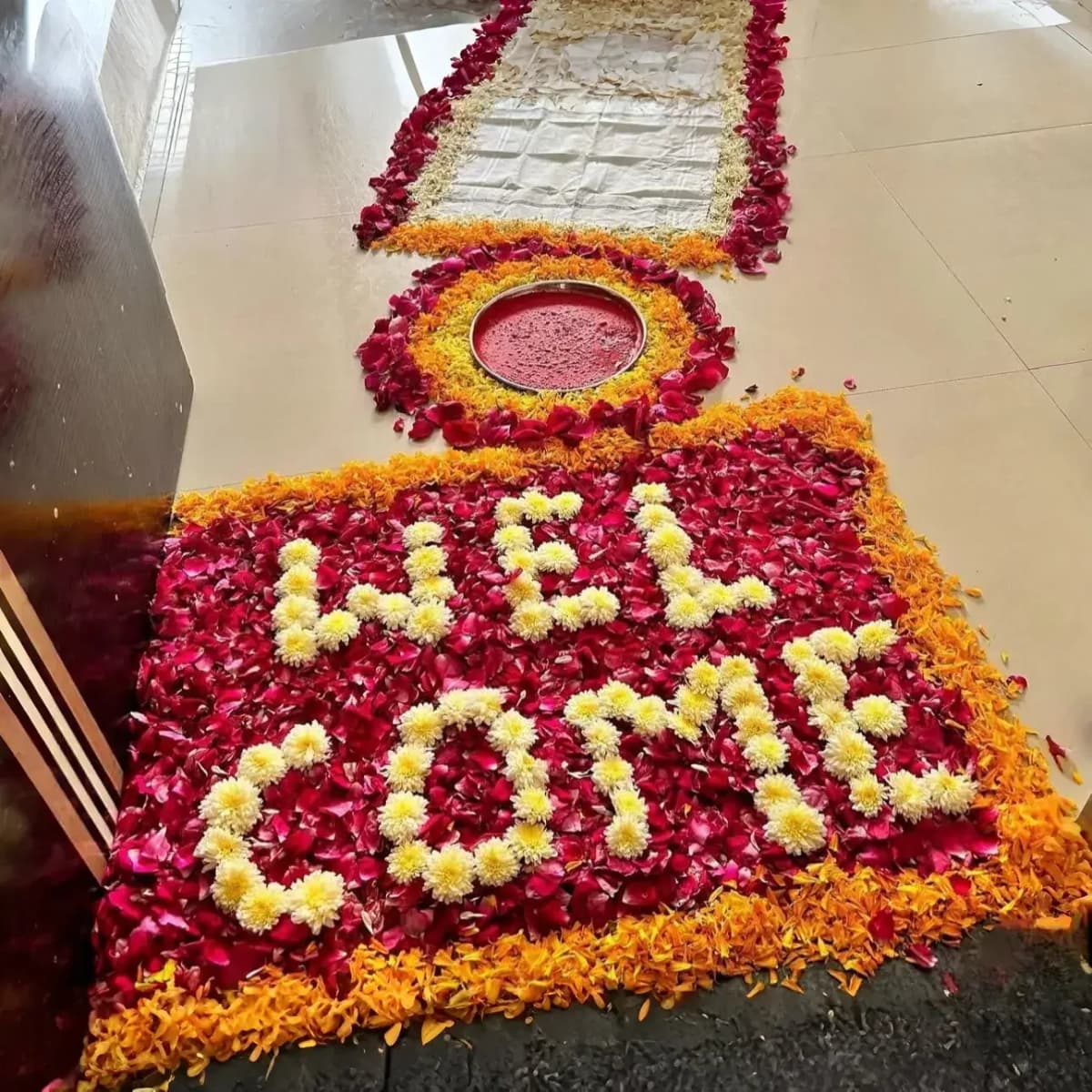 Floral Heart Welcome Pathway Decor — view 3 of 3