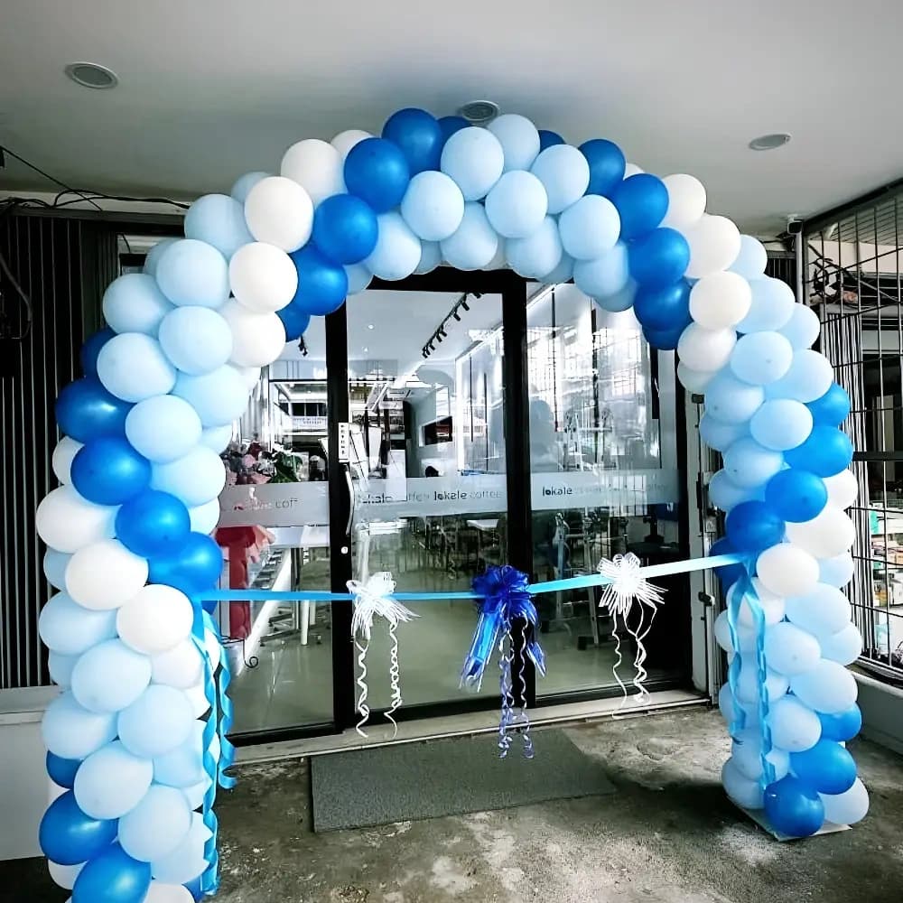 Balloon Gate For Shop Opening Decor — view 2 of 2