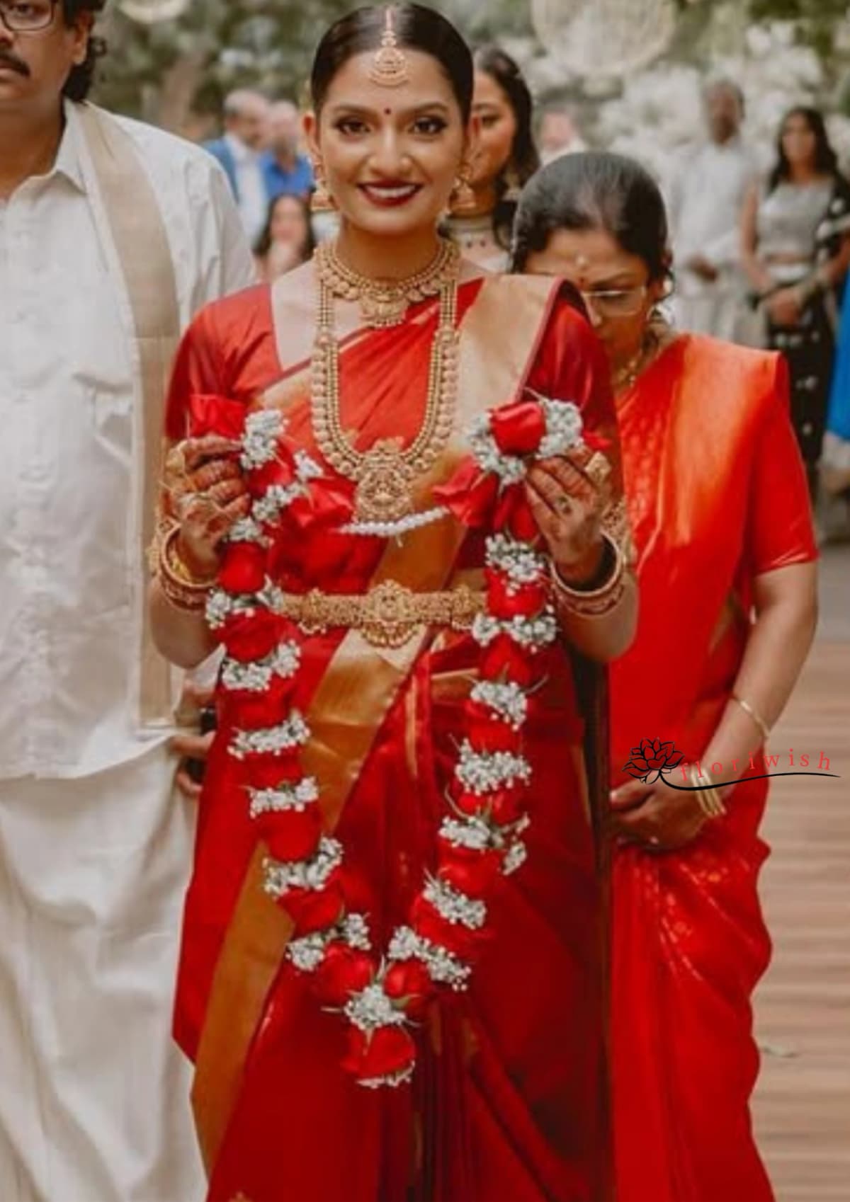 Red Rose Varmala — view 1 of 1