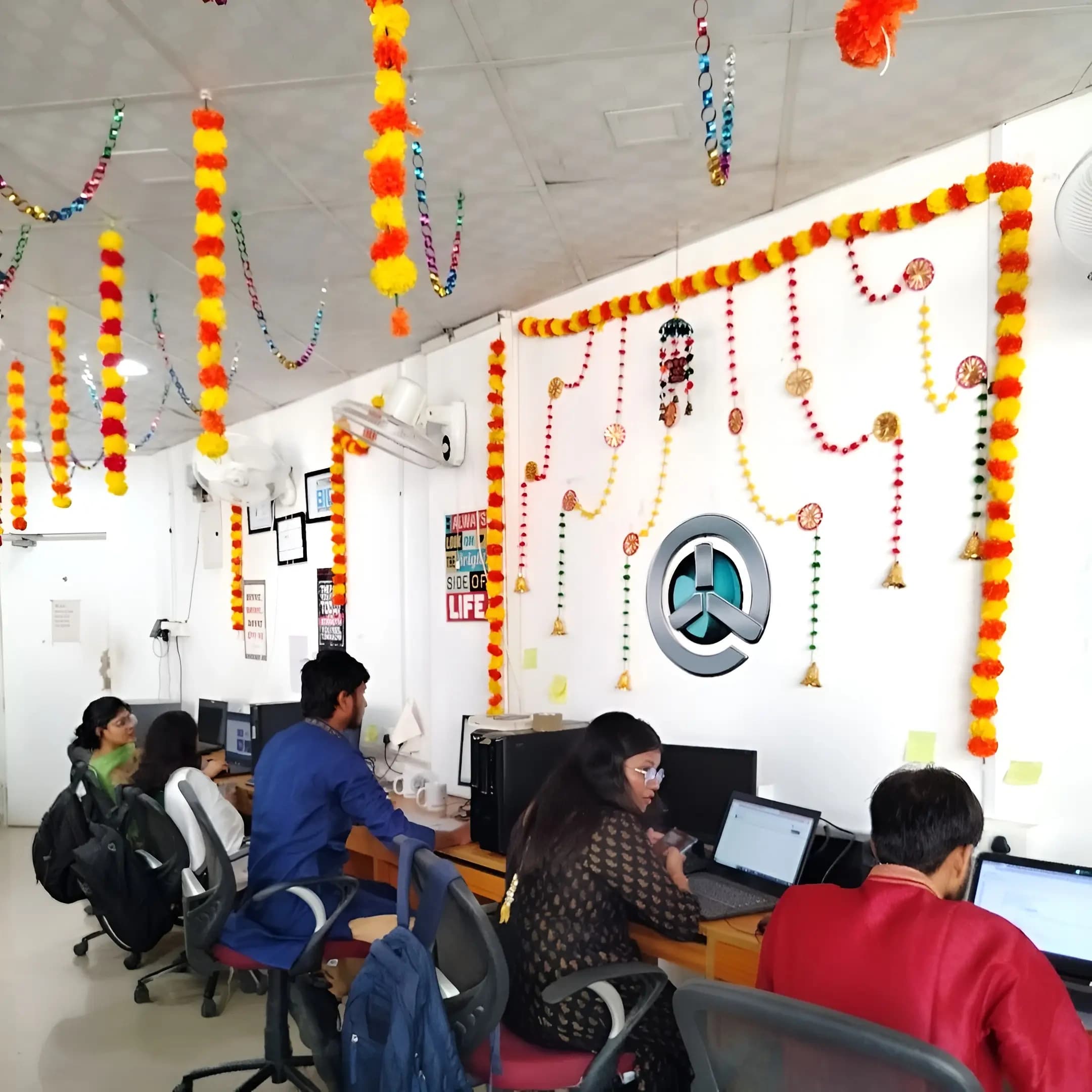 Best Corporate Decoration for Offices & Business Events